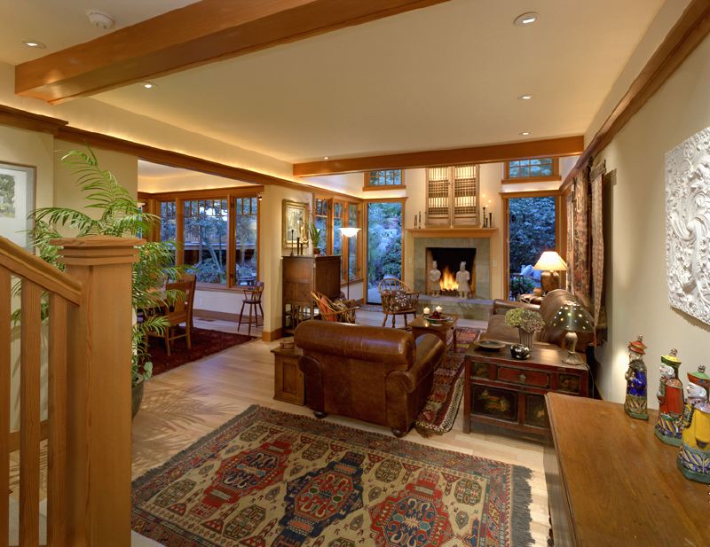 Living Room.jpg